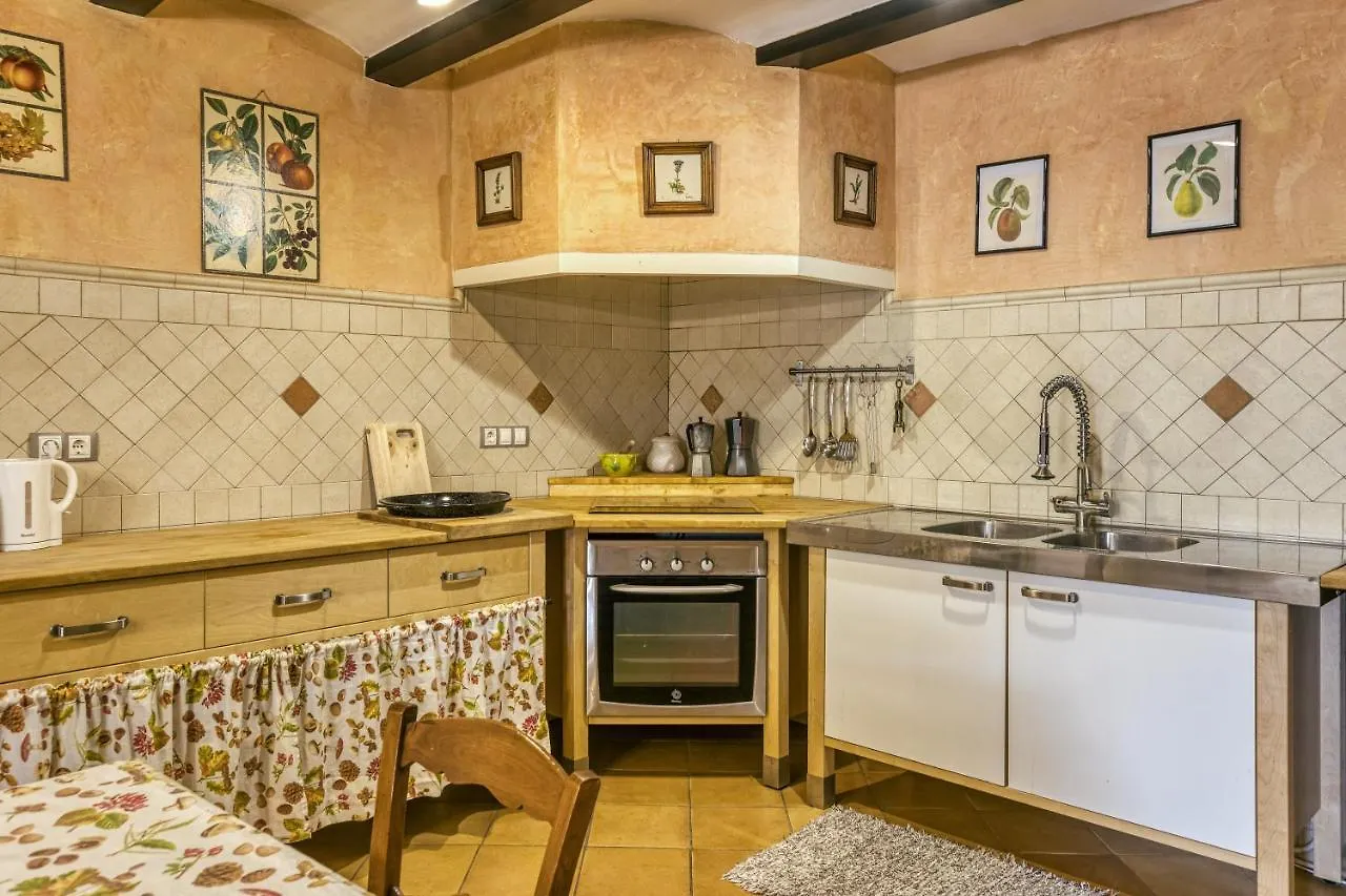 Grans Paisatges Villa Orriols 0*,  Spain